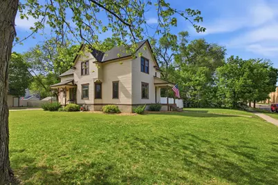 324 S Swift Avenue, Litchfield, MN 55355 - Photo 1