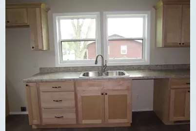 402 W Main Street, Ceylon, MN 56121 - Photo 3