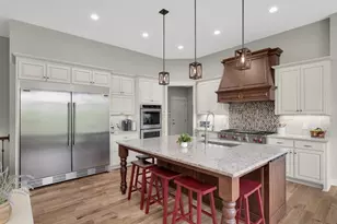 8662 240th St E, Lakeville, MN 55044 - Photo 9