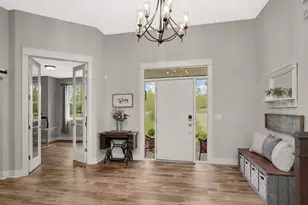 8662 240th St E, Lakeville, MN 55044 - Photo 3