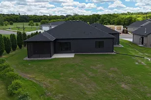 1325 Iris Ln, Saint Joseph, MN 56374 - Photo 51