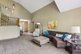 3362 Charleston Dr, Woodbury, MN 55129 - Photo 11