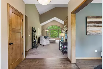 3362 Charleston Drive, Woodbury, MN 55129 - Photo 7
