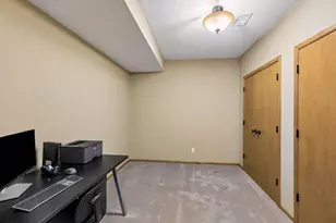 3362 Charleston Dr, Woodbury, MN 55129 - Photo 53