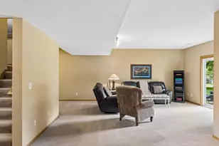3362 Charleston Dr, Woodbury, MN 55129 - Photo 47