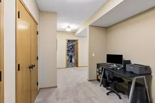 3362 Charleston Dr, Woodbury, MN 55129 - Photo 55