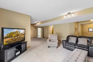3362 Charleston Dr, Woodbury, MN 55129 - Photo 51