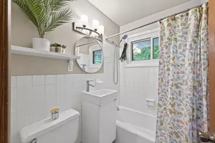 49 Flandrau Pl, Saint Paul, MN 55106 - Photo 15