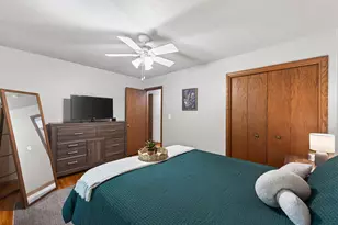 49 Flandrau Pl, Saint Paul, MN 55106 - Photo 11