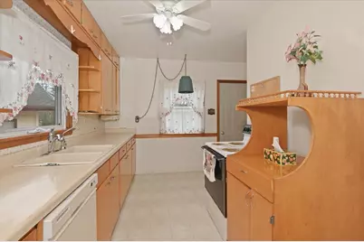 3584 E Gustafson Road, Superior, WI 54880 - Photo 9