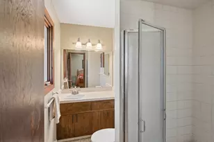 1501 Woodbury Ln, Duluth, MN 55803 - Photo 9