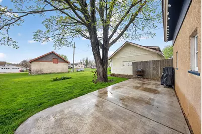 403 2nd Avenue NW, Kasson, MN 55944 - Photo 15
