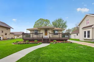 403 2nd Ave NW, Kasson, MN 55944 - Photo 1