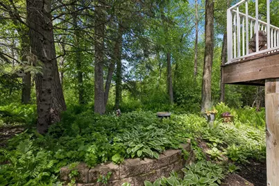 913 Oakwood Heights Circle, Eagan, MN 55123 - Photo 33