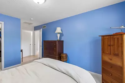913 Oakwood Heights Circle, Eagan, MN 55123 - Photo 17