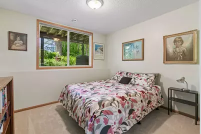 913 Oakwood Heights Circle, Eagan, MN 55123 - Photo 25