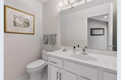 913 Oakwood Heights Circle, Eagan, MN 55123 - Photo 19