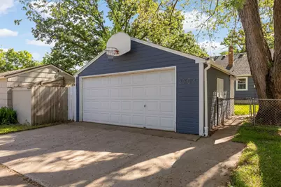 2704 Georgia Avenue S, Saint Louis Park, MN 55426 - Photo 21