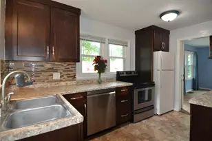 1112 7th Ave NW, Rochester, MN 55901 - Photo 3