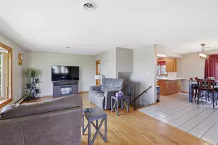 154 Dakota St S, Prescott, WI 54021 - Photo 11