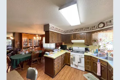 115 W Lincoln Street, Springfield, MN 56087 - Photo 15