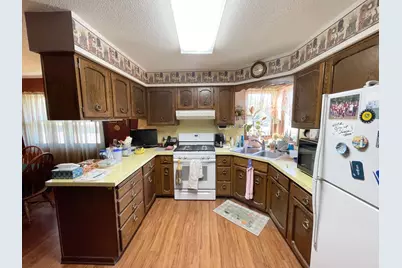 115 W Lincoln Street, Springfield, MN 56087 - Photo 13