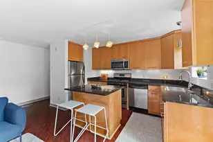 2201 3rd Ave S, Minneapolis, MN 55404 - Photo 9