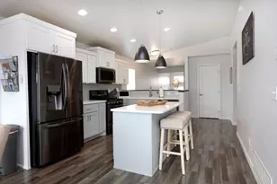 1719 67th Ave S, Fargo, ND 58104 - Photo 9