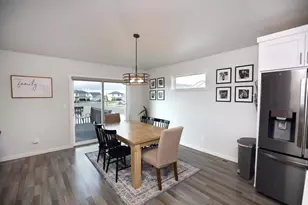 1719 67th Ave S, Fargo, ND 58104 - Photo 11