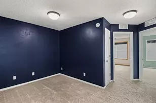 2171 Shamrock Pl, Chaska, MN 55318 - Photo 17
