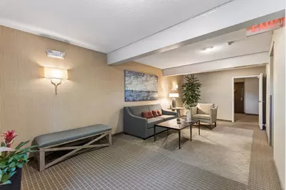 215 Barry Avenue S #216, Wayzata, MN 55391 - Photo 23