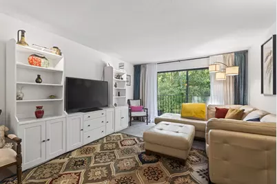 215 Barry Avenue S #216, Wayzata, MN 55391 - Photo 9