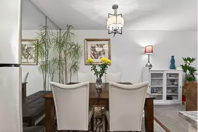 215 Barry Avenue S #216, Wayzata, MN 55391 - Photo 9