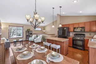 1674 Palomino St, Shakopee, MN 55379 - Photo 13
