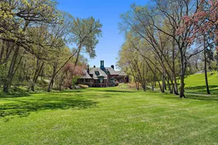 17950 Breezy Pt Rd, Wayzata, MN 55391 - Photo 9
