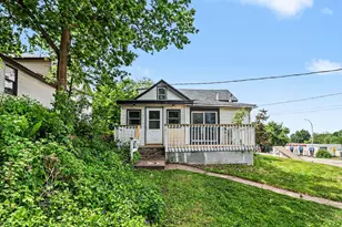 319 Buchanan St, Red Wing, MN 55066 - Photo 5