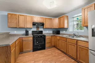 915 3rd Ave NW, Faribault, MN 55021 - Photo 9