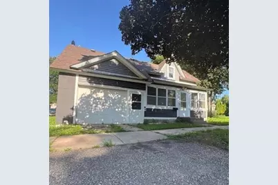 915 3rd Avenue NW, Faribault, MN 55021 - Photo 1