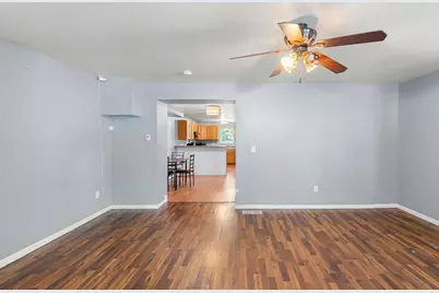 915 3rd Avenue NW, Faribault, MN 55021 - Photo 5