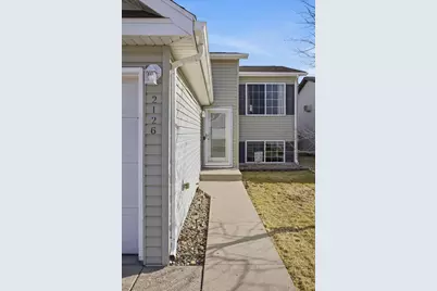 2126 59th Avenue S, Fargo, ND 58104 - Photo 3