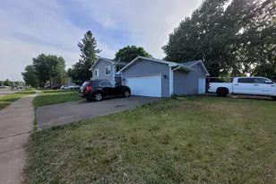 3101 81st Ave N, Brooklyn Park, MN 55443 - Photo 13