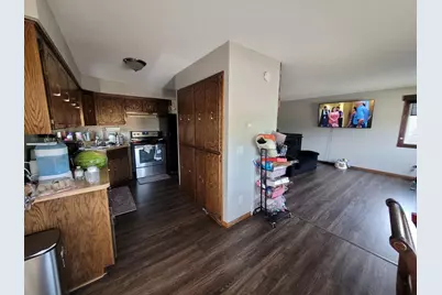 3101 81st Avenue N, Brooklyn Park, MN 55443 - Photo 19