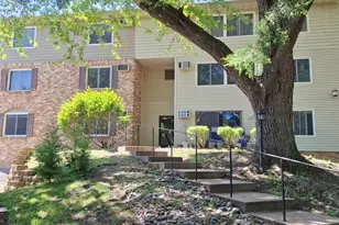 10301 Cedar Lake Rd, Hopkins, MN 55305 - Photo 25