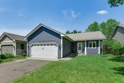 879 Iowa Avenue W, Saint Paul, MN 55117 - Photo 1