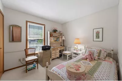 11106 Oregon Avenue S, Bloomington, MN 55438 - Photo 25