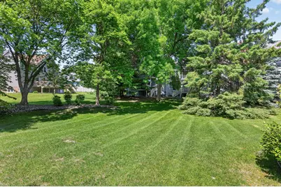 11106 Oregon Avenue S, Bloomington, MN 55438 - Photo 35