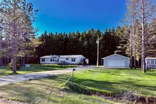 2640 18th St NW, Baudette, MN 56623 - Photo 3