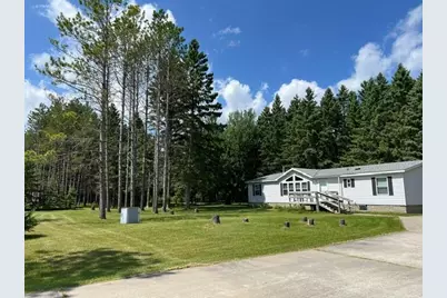 2640 18th Street NW, Baudette, MN 56623 - Photo 1