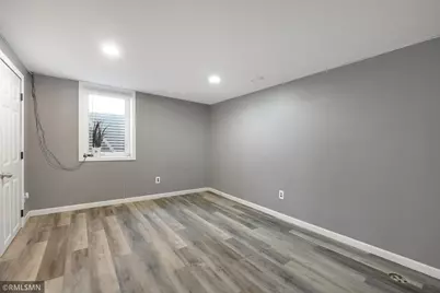 1066 Beatrice Street, Eagan, MN 55121 - Photo 23