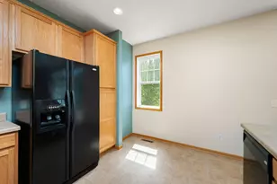 11808 Emery Village Dr N, Champlin, MN 55316 - Photo 11